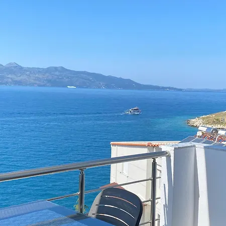 Skyline Penthouse With Sea View *