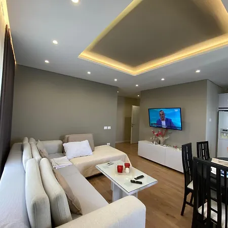 Skyline Penthouse With Sea View * Sarandë