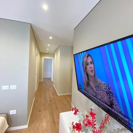 Skyline Penthouse With Sea View Apartment