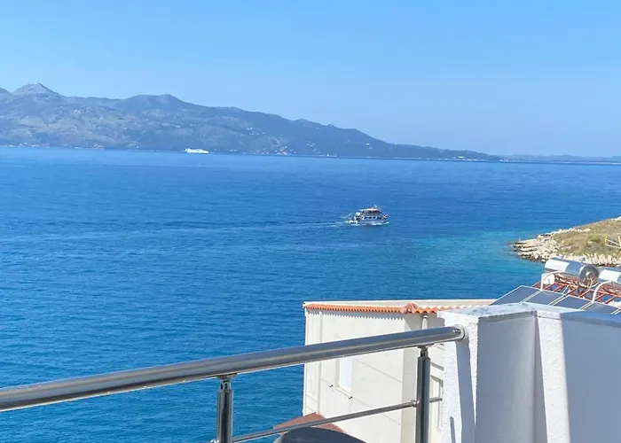 Skyline Penthouse With Sea View *