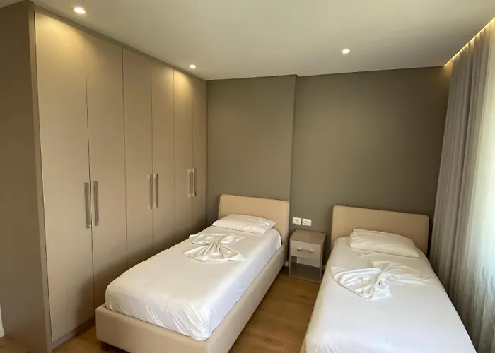 Skyline Penthouse With Sea View Sarandë