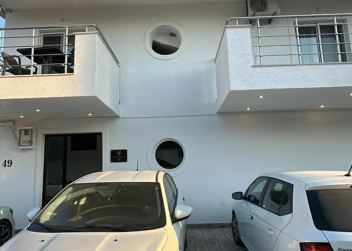 Skyline Penthouse With Sea View